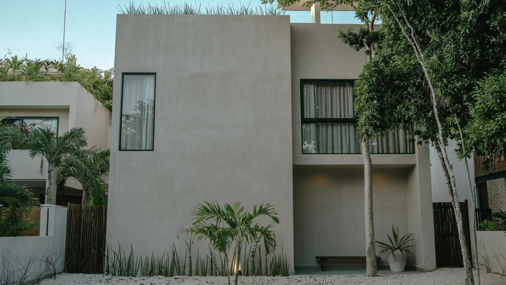 Toho Villa 4Bed With Pool & Jacuzzi location
